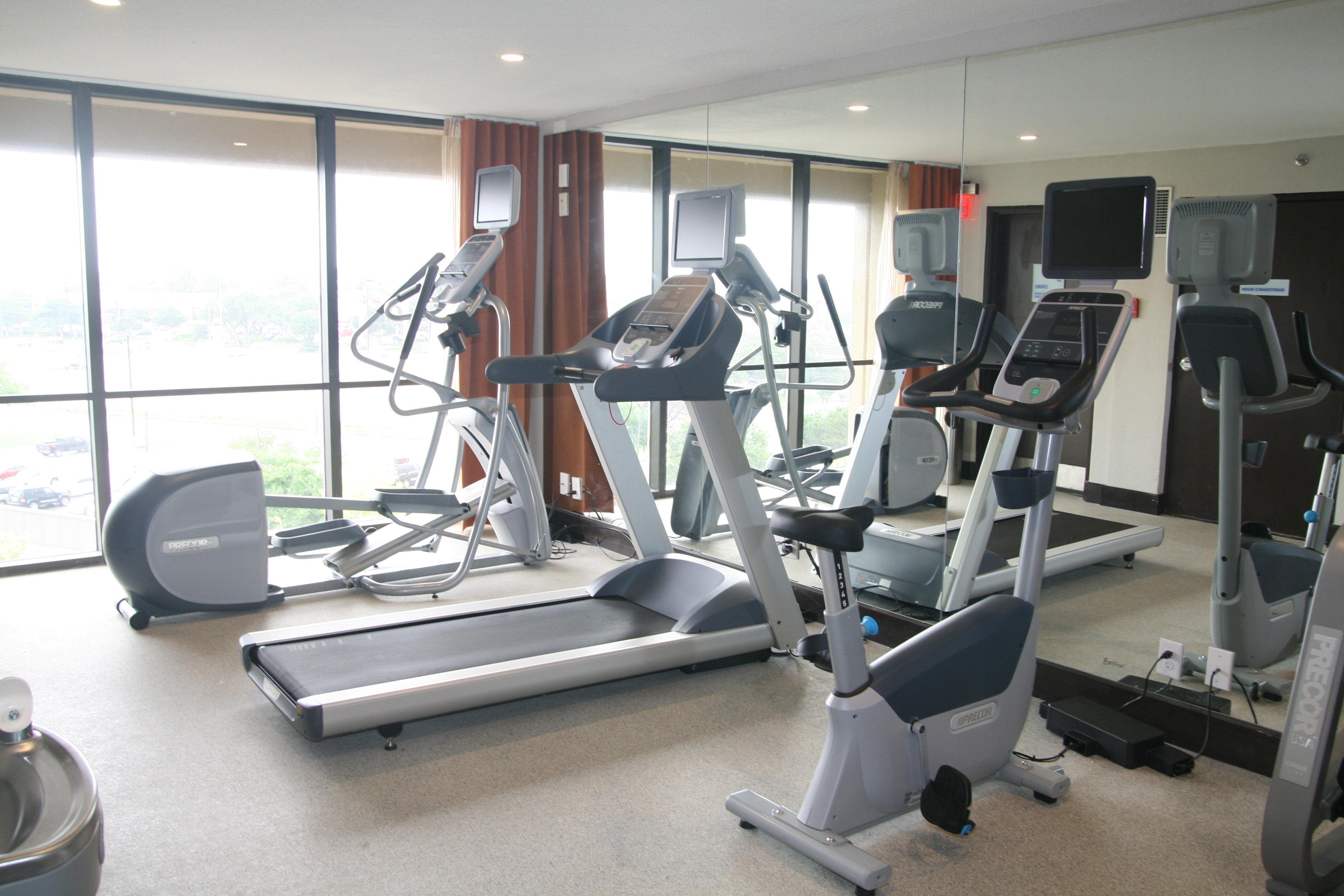 Holiday Inn Express & Suites San Antonio Medical - Six Flags By Ihg Екстериор снимка
